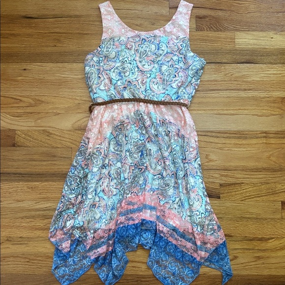 Love Reign Women’s Paisley Patterned Lace Dress with Belt Sz Medium Boho - Picture 4 of 6